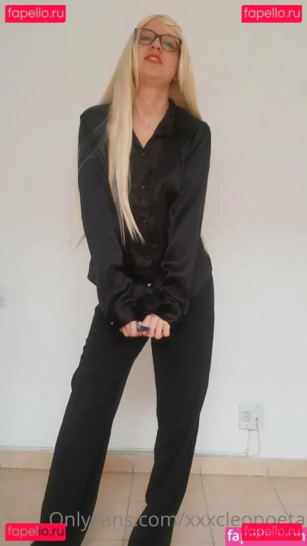 xxxcleopoeta Onlyfans Photo Gallery 
