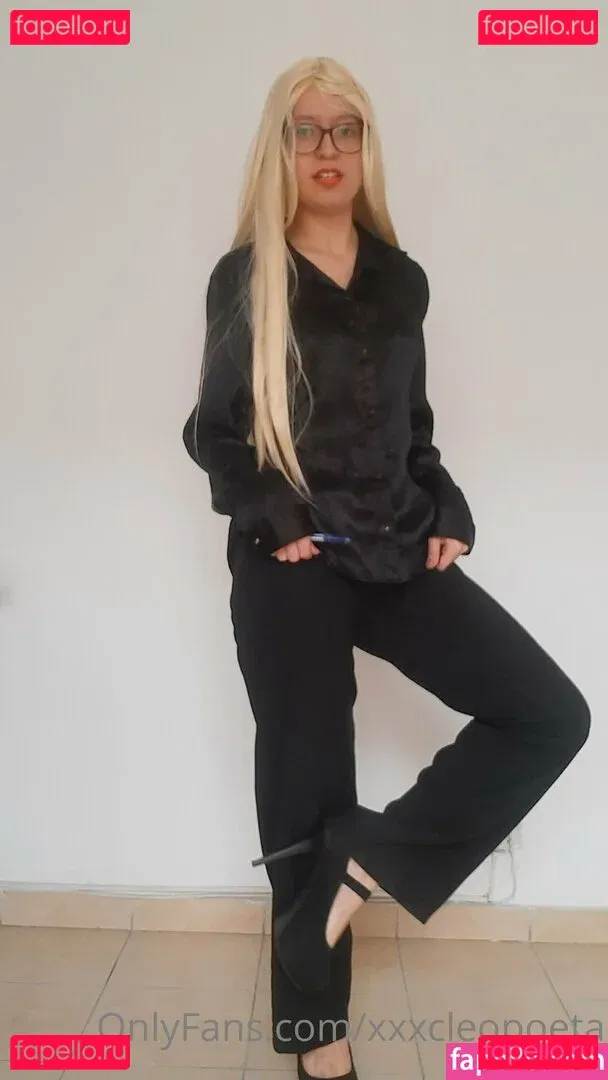 xxxcleopoeta Onlyfans Photo Gallery 
