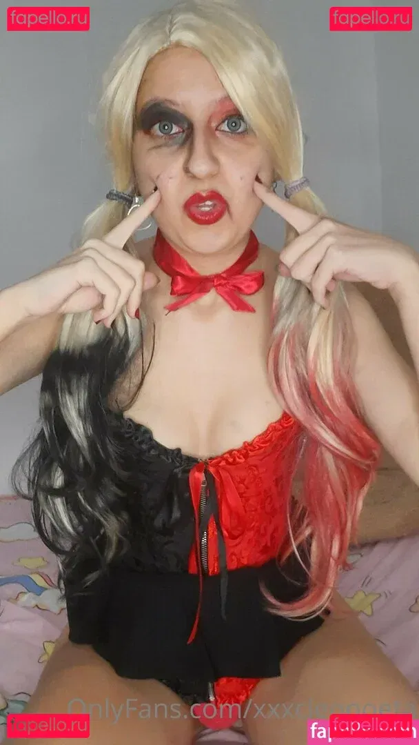 xxxcleopoeta Onlyfans Photo Gallery 