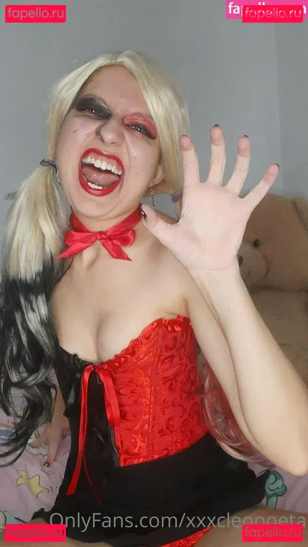 xxxcleopoeta Onlyfans Photo Gallery 