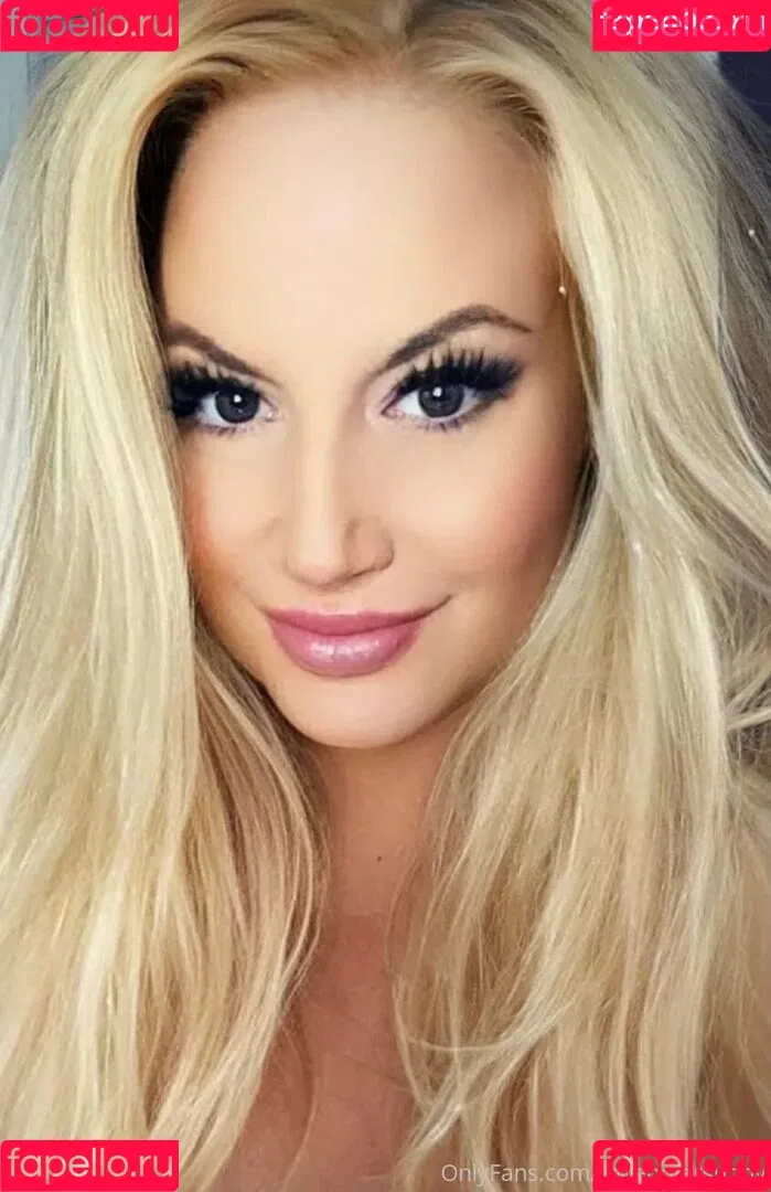 Tammy Lynn Sytch Onlyfans Photo Gallery 