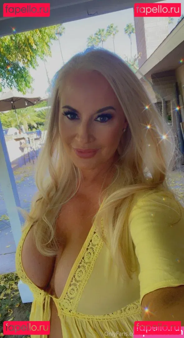 Tammy Lynn Sytch Onlyfans Photo Gallery 