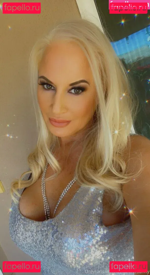 Tammy Lynn Sytch Onlyfans Photo Gallery 