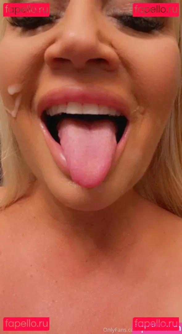 Tammy Lynn Sytch Onlyfans Photo Gallery 