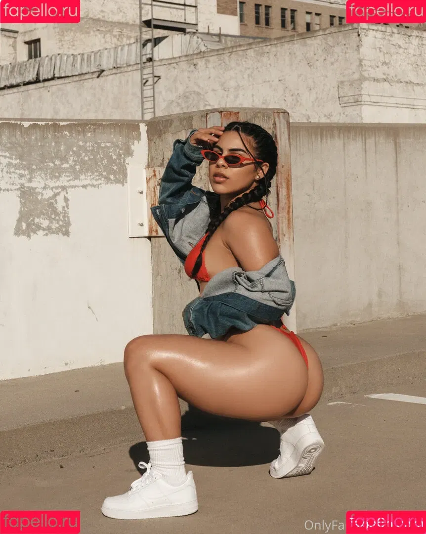 alexisbtelles Onlyfans Photo Gallery 