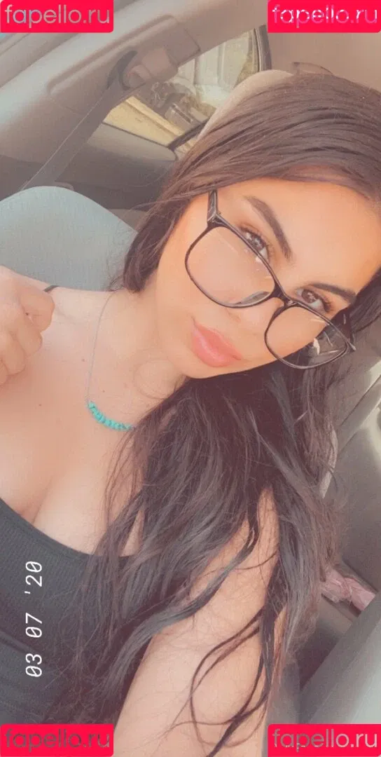 alexisbtelles Onlyfans Photo Gallery 