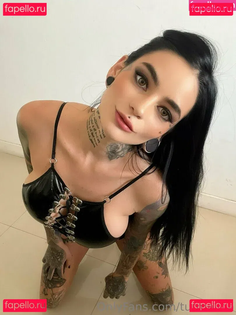 turmalina Onlyfans Photo Gallery 