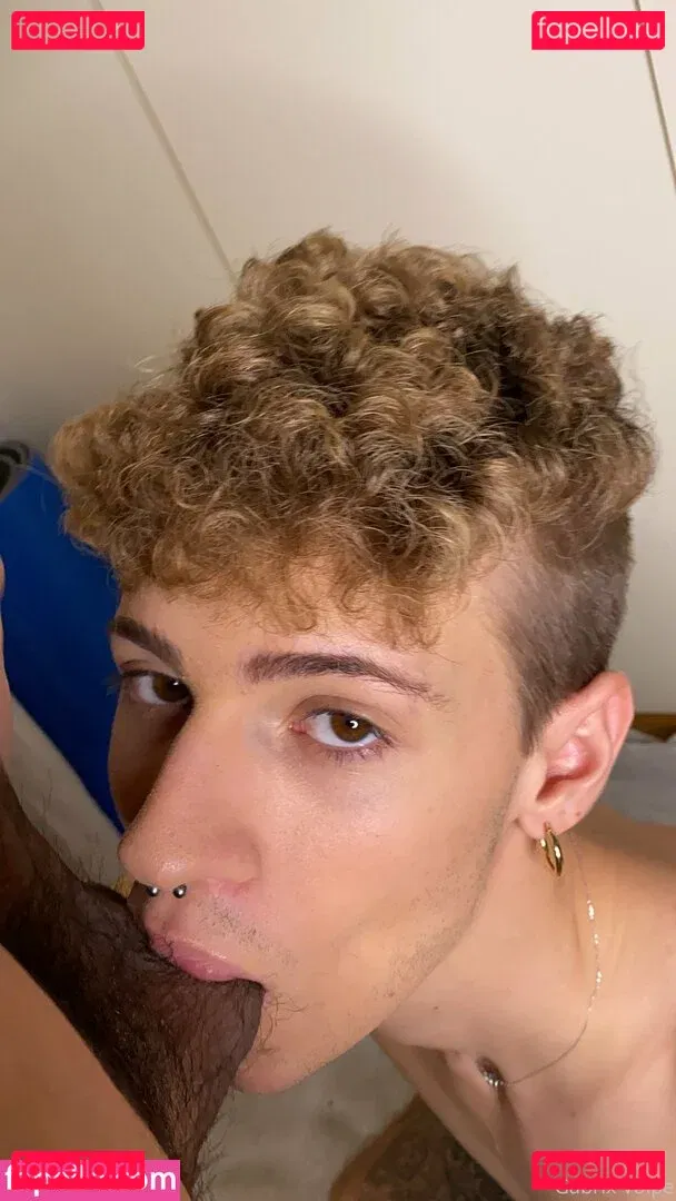 gabritwink Onlyfans Photo Gallery 