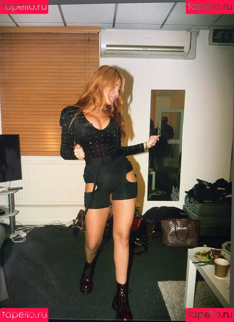 Palina Rojinski Onlyfans Photo Gallery 