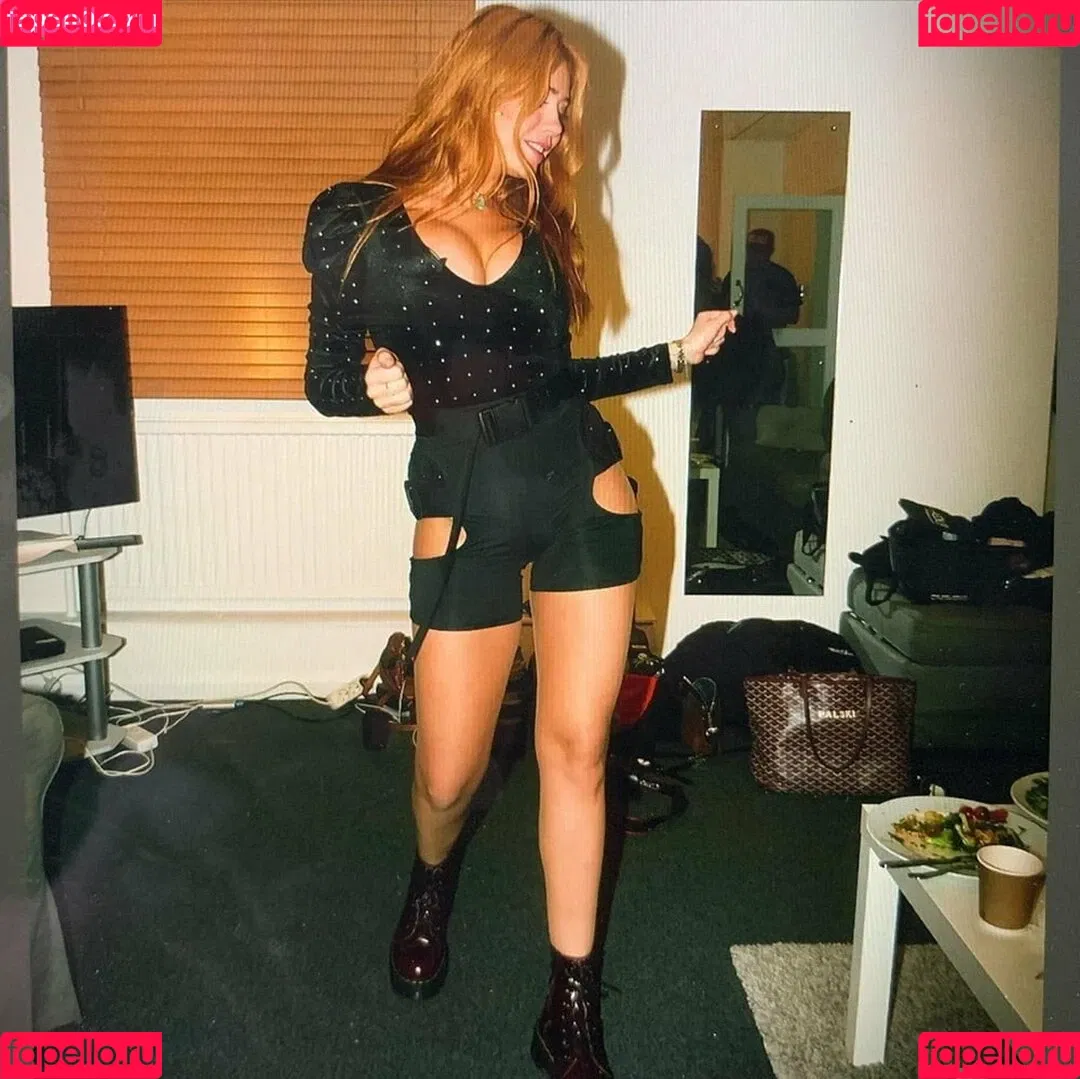 Palina Rojinski Onlyfans Photo Gallery 