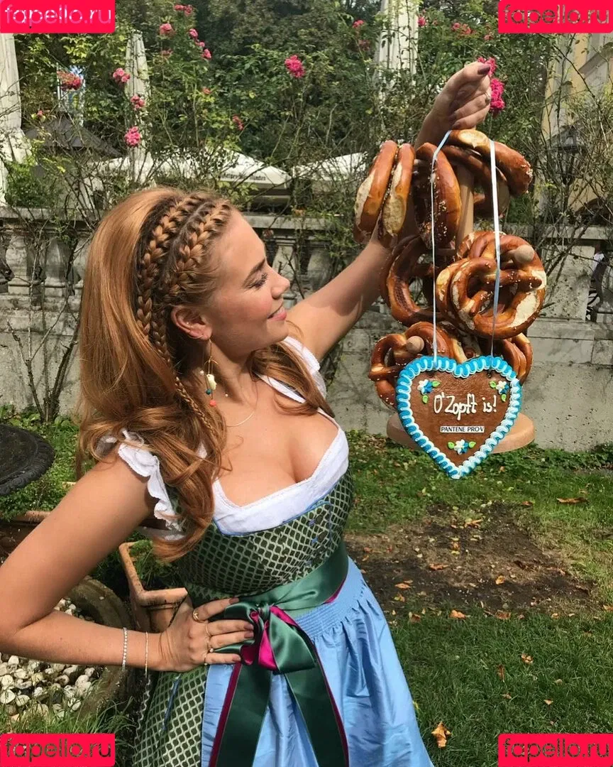 Palina Rojinski Onlyfans Photo Gallery 