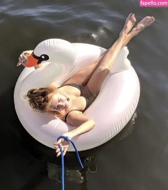 Palina Rojinski Onlyfans Photo Gallery 