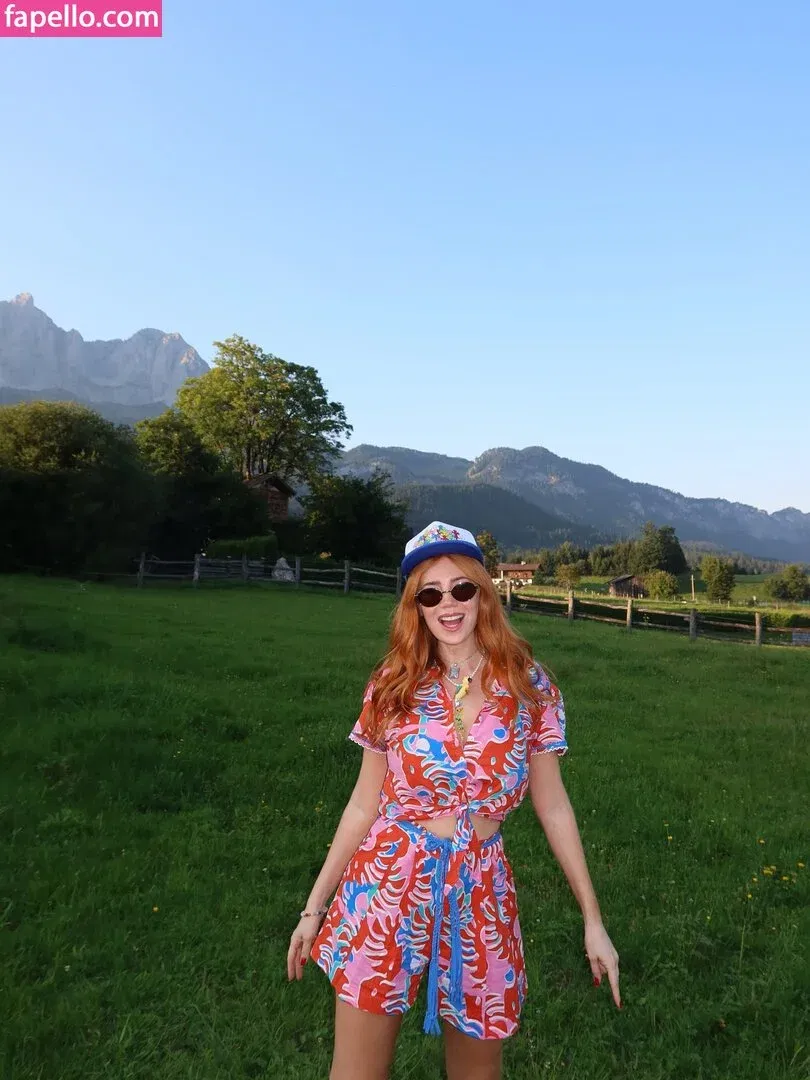 Palina Rojinski Onlyfans Photo Gallery 