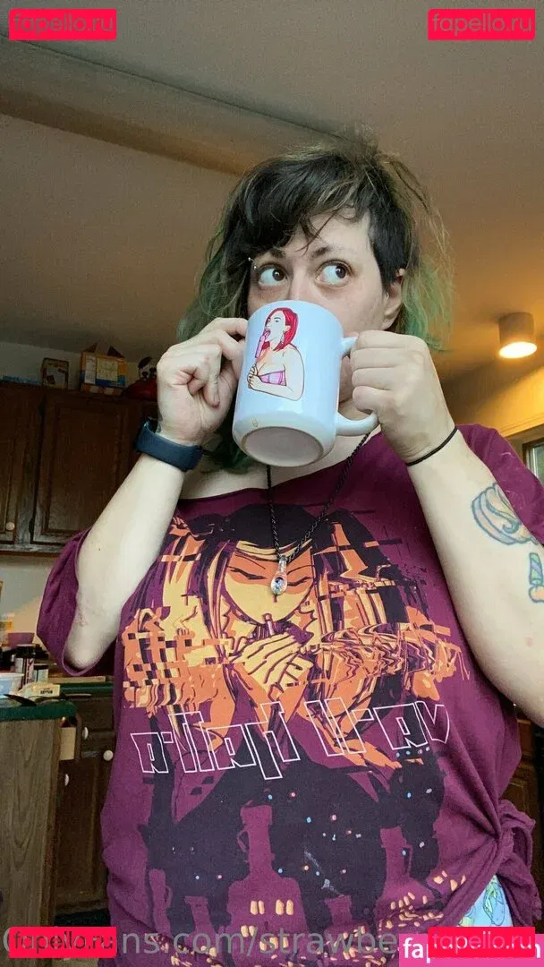 strawberryscales Onlyfans Photo Gallery 