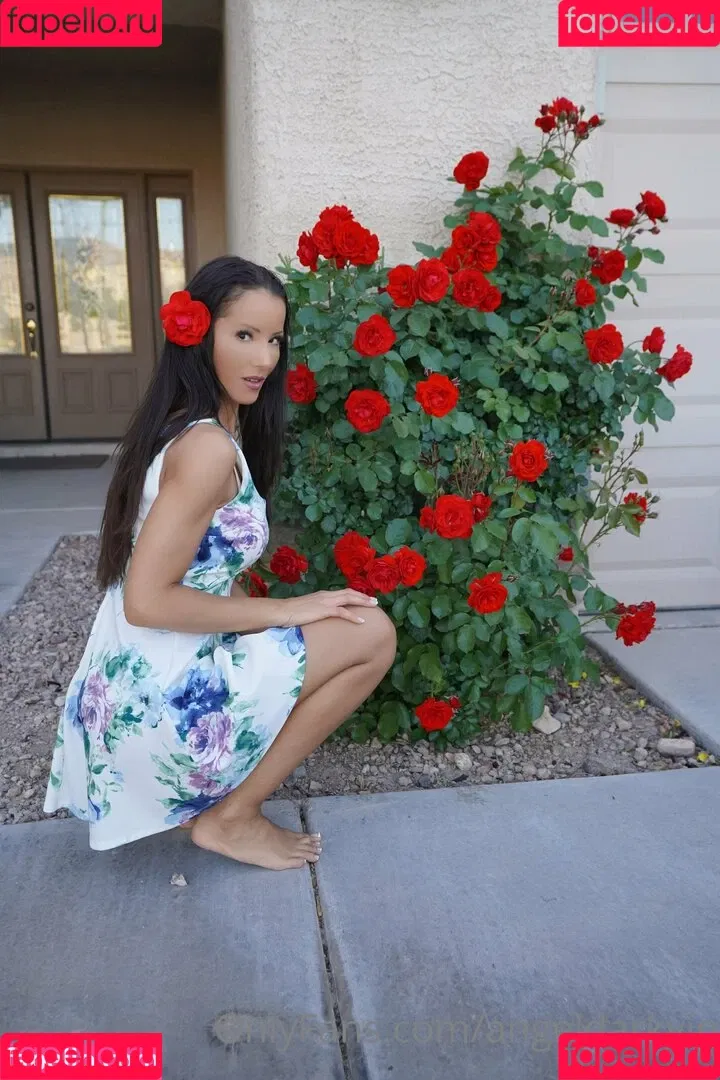 angelxdark Onlyfans Photo Gallery 
