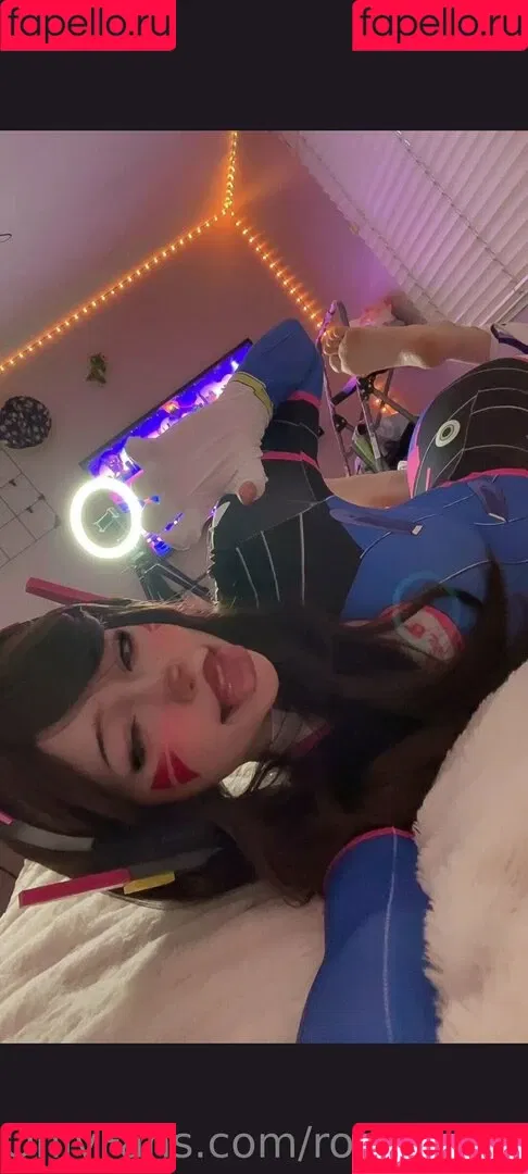 rosylaurenhours Onlyfans Photo Gallery 