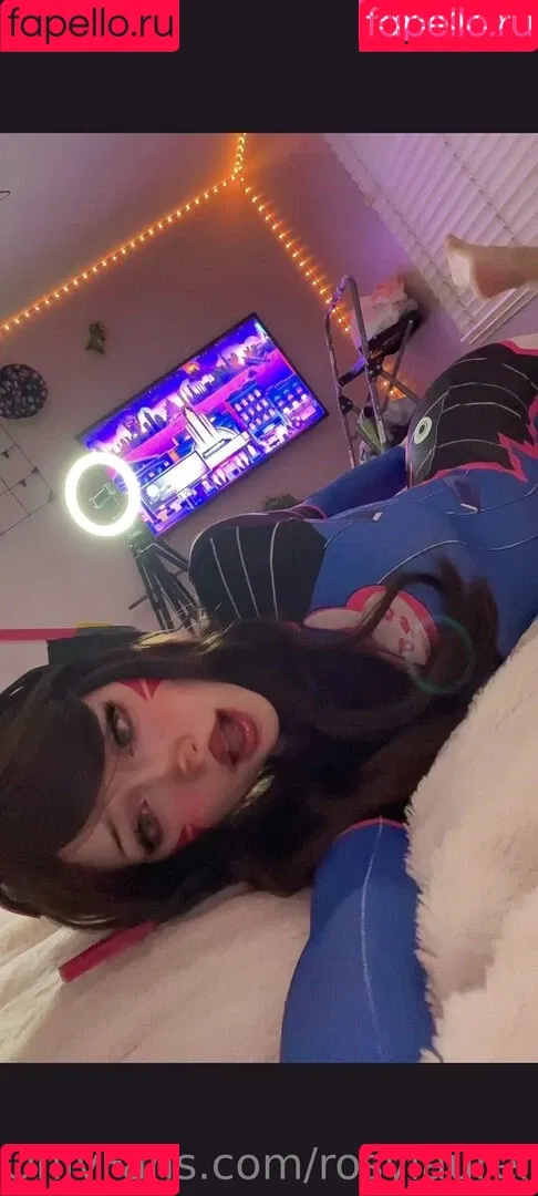 rosylaurenhours Onlyfans Photo Gallery 