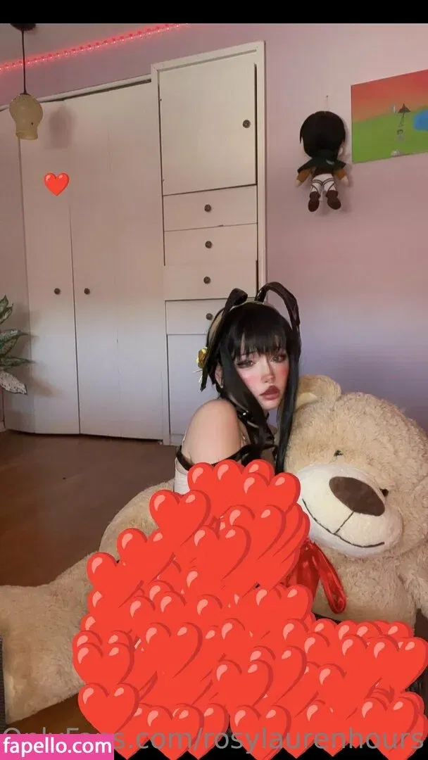 rosylaurenhours Onlyfans Photo Gallery 