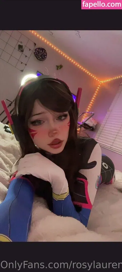 rosylaurenhours Onlyfans Photo Gallery 