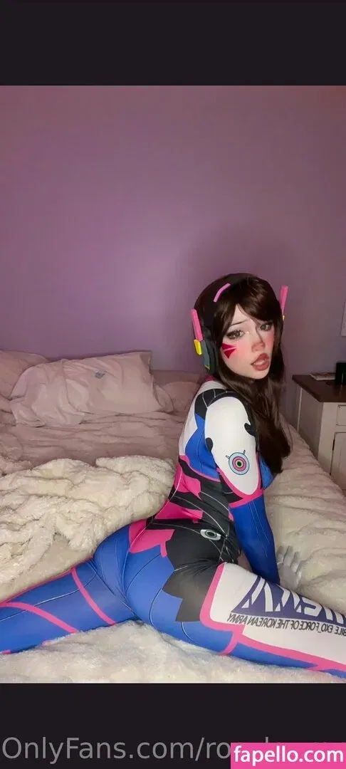 rosylaurenhours Onlyfans Photo Gallery 