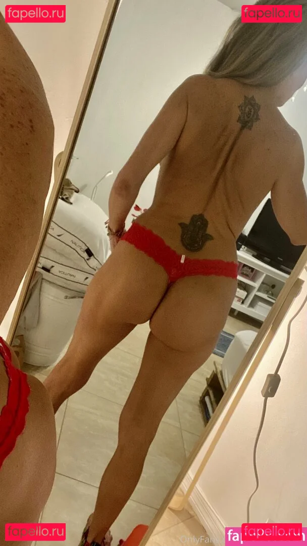 insatiablekarla Onlyfans Photo Gallery 