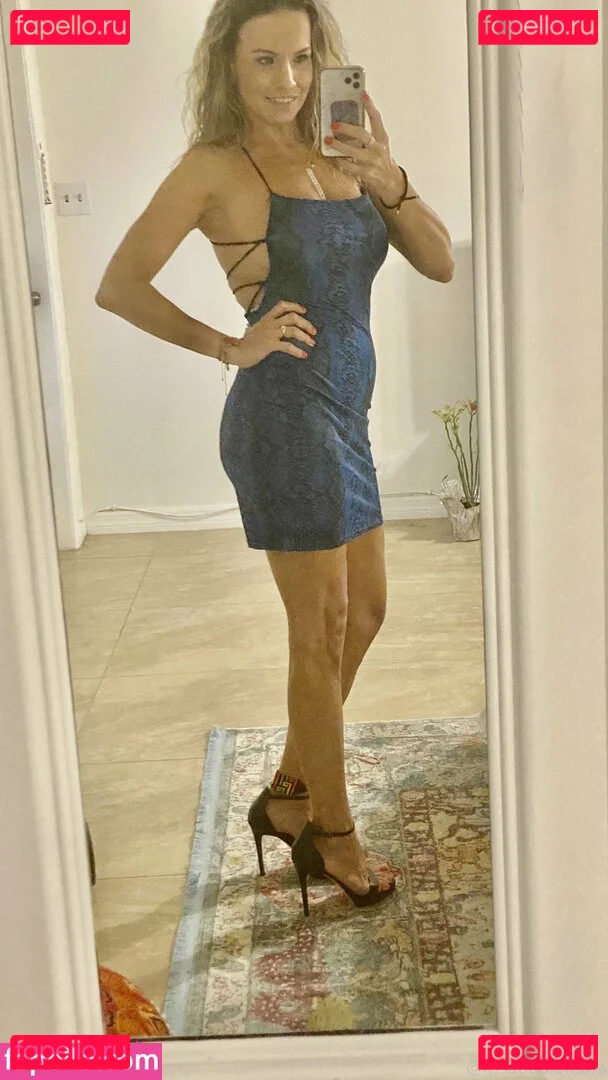 insatiablekarla Onlyfans Photo Gallery 