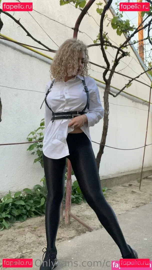 curly_lexi Onlyfans Photo Gallery 