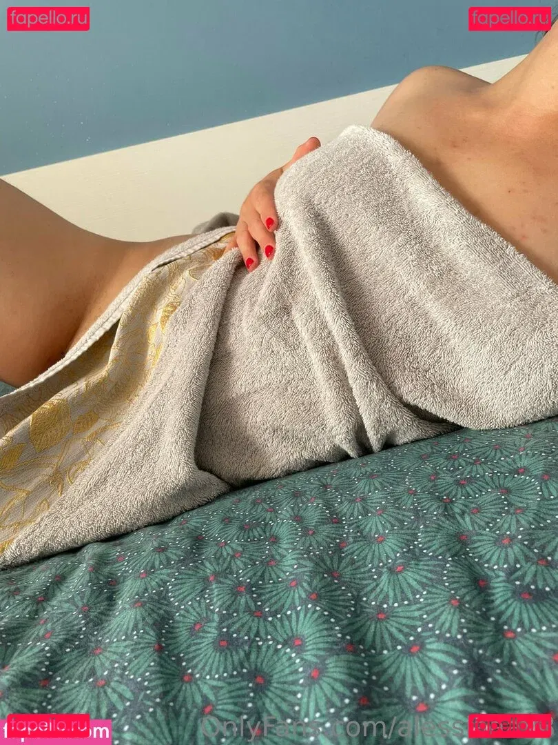 alessiaaa18 Onlyfans Photo Gallery 