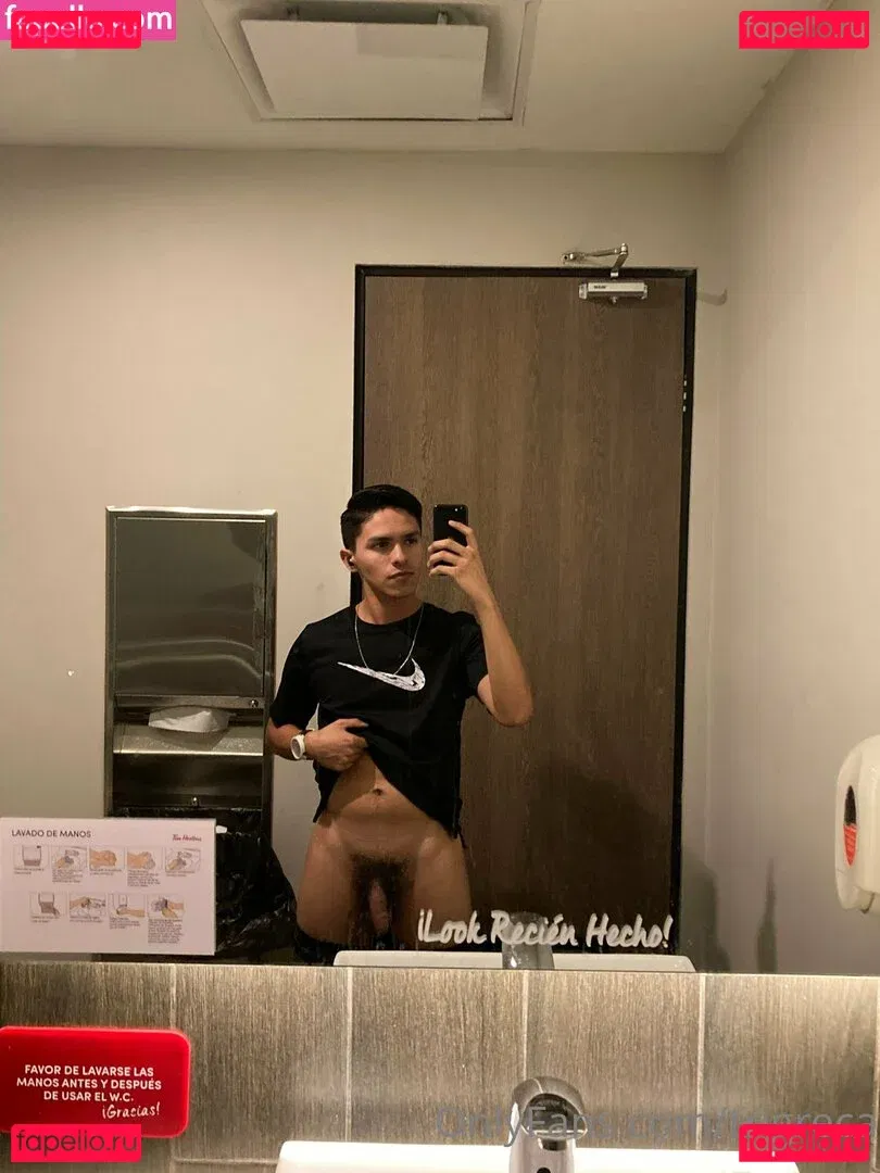 joanraay Onlyfans Photo Gallery 