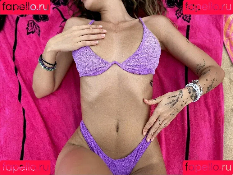 miss.xbee Onlyfans Photo Gallery 