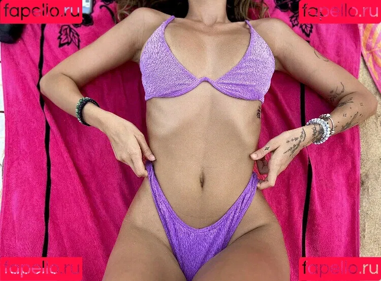 miss.xbee Onlyfans Photo Gallery 