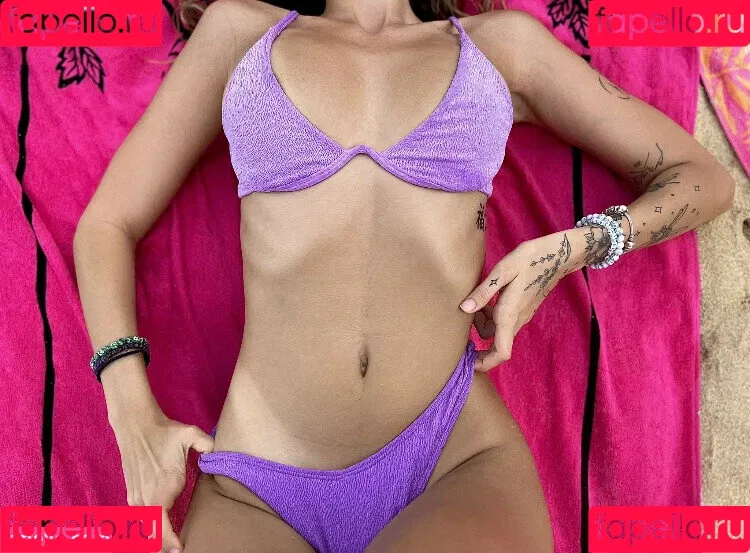 miss.xbee Onlyfans Photo Gallery 