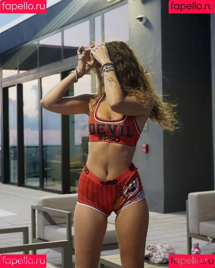 miss.xbee Onlyfans Photo Gallery 