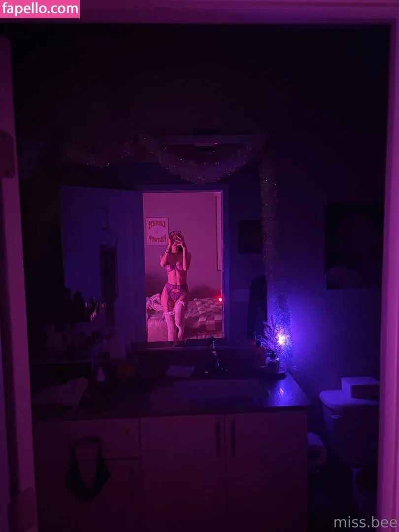 miss.xbee Onlyfans Photo Gallery 