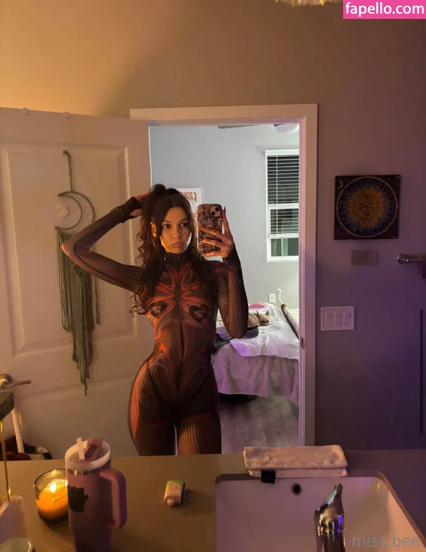 miss.xbee Onlyfans Photo Gallery 