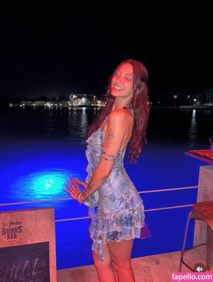 miss.xbee Onlyfans Photo Gallery 