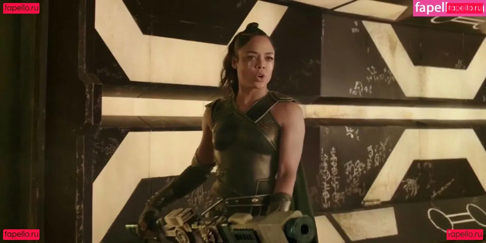 Tessa Thompson Onlyfans Photo Gallery 