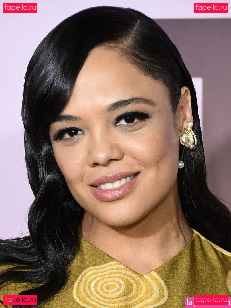 Tessa Thompson Onlyfans Photo Gallery 