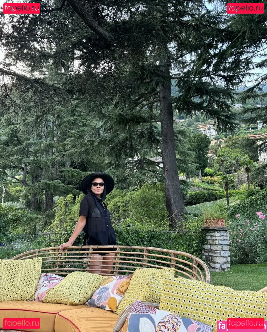 Tessa Thompson Onlyfans Photo Gallery 