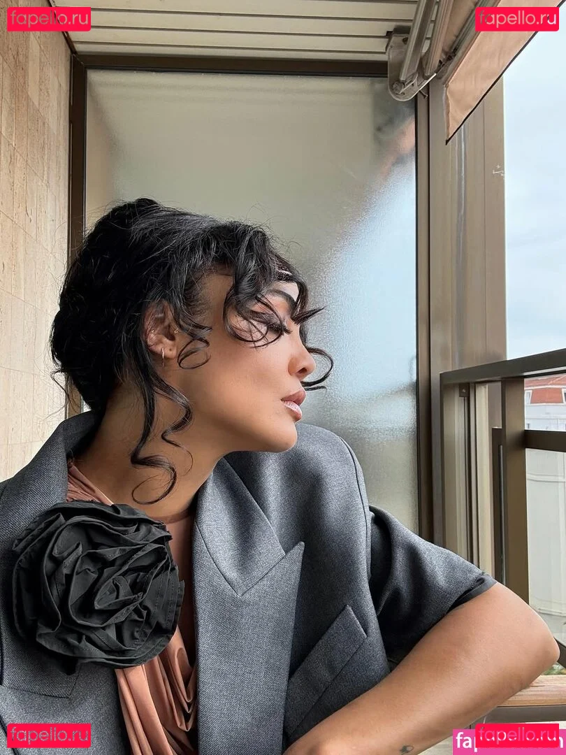 Tessa Thompson Onlyfans Photo Gallery 