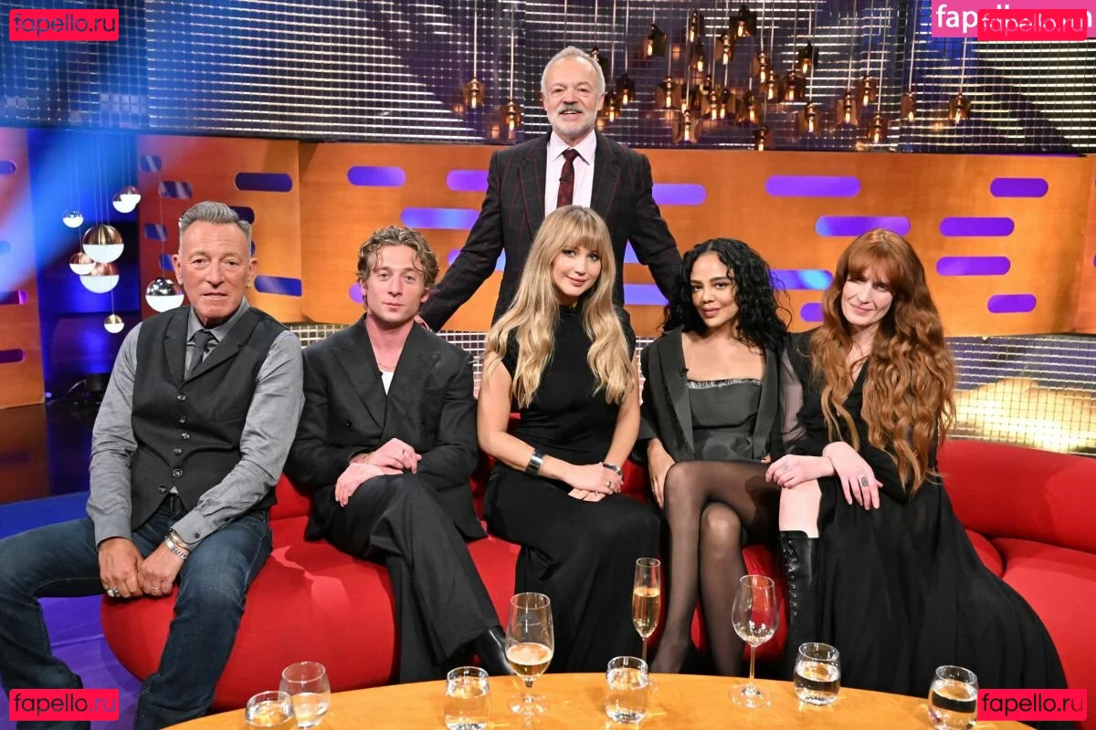 Tessa Thompson Onlyfans Photo Gallery 