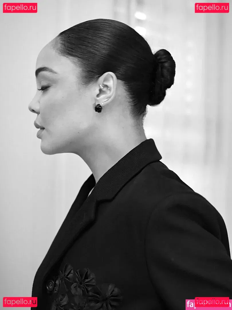 Tessa Thompson Onlyfans Photo Gallery 