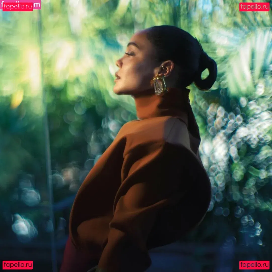 Tessa Thompson Onlyfans Photo Gallery 