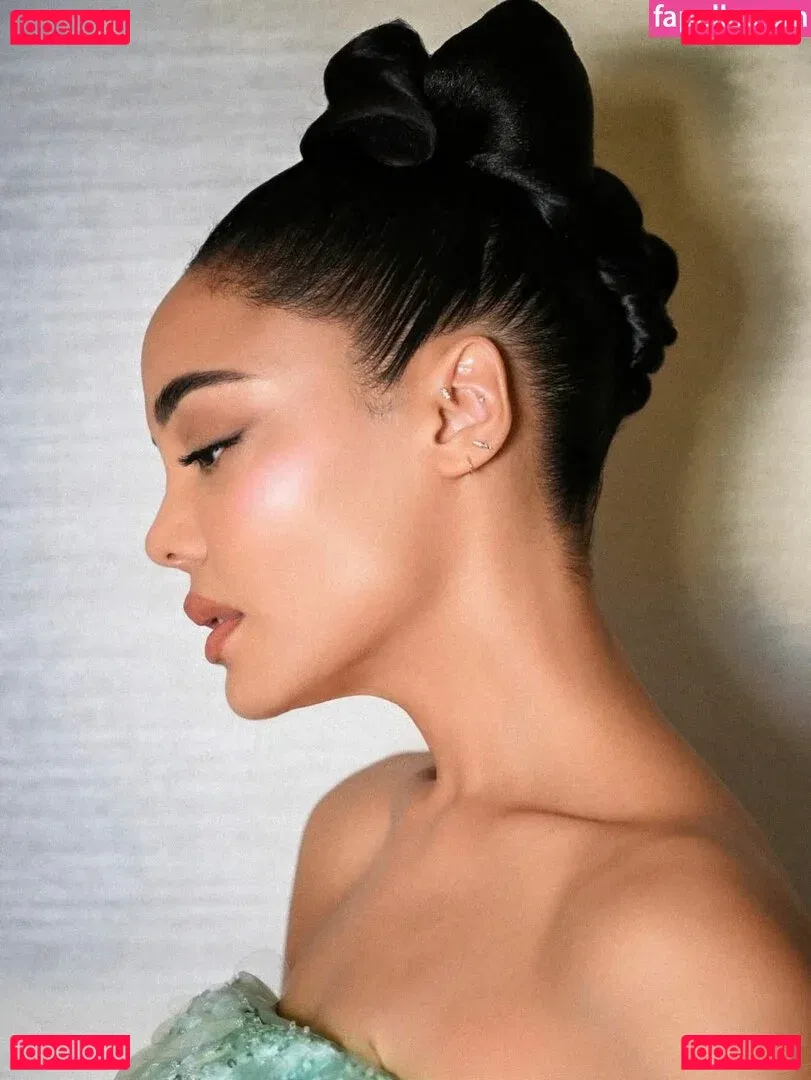 Tessa Thompson Onlyfans Photo Gallery 