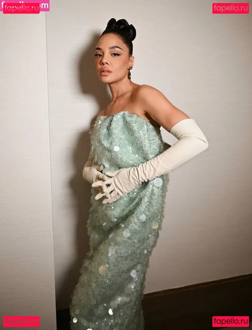 Tessa Thompson Onlyfans Photo Gallery 