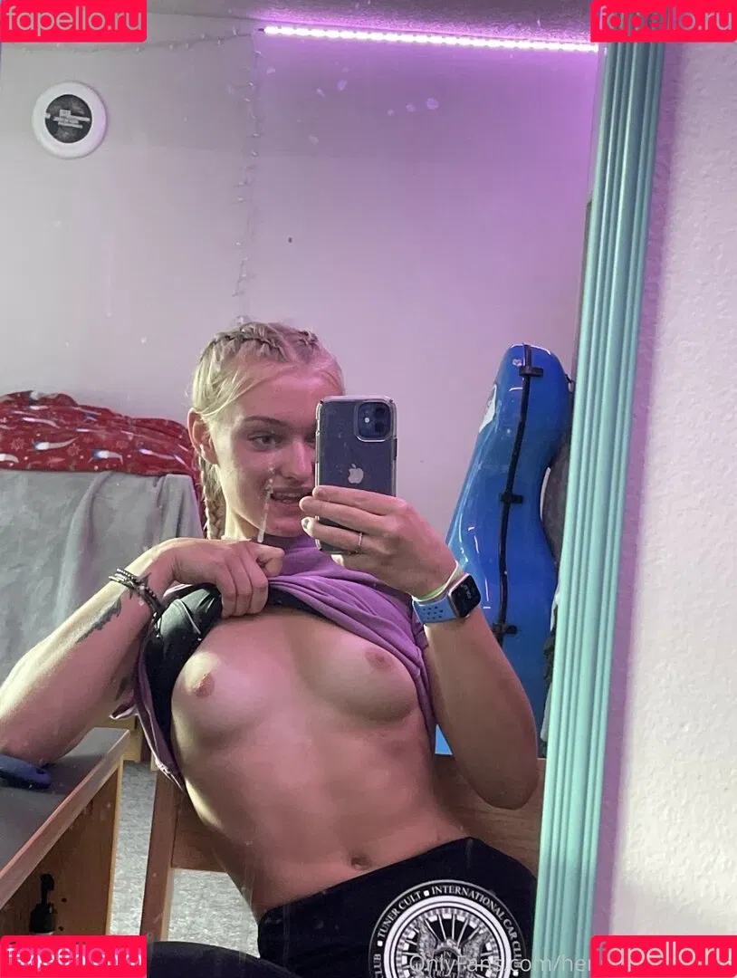 HennessyHannan Onlyfans Photo Gallery 