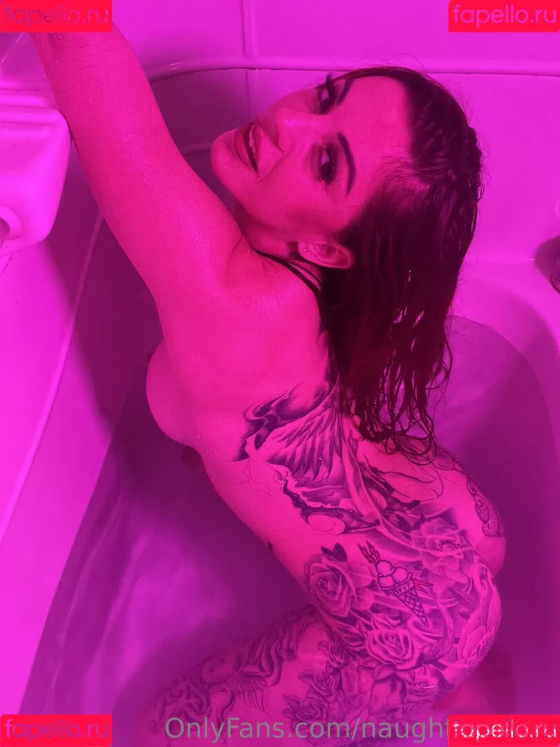 naughty.batter Onlyfans Photo Gallery 