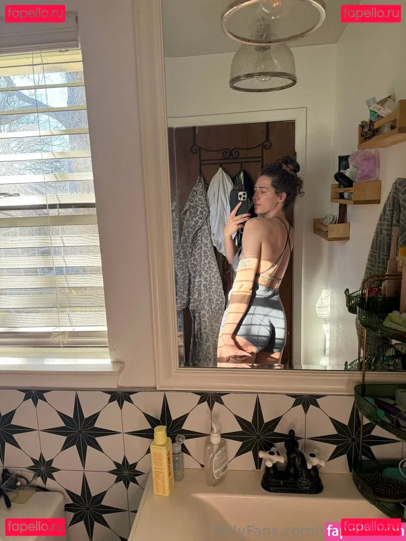 nicolequinn Onlyfans Photo Gallery 