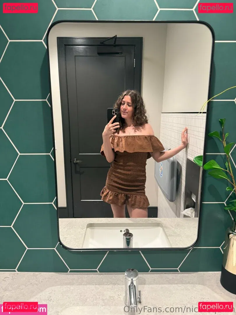 nicolequinn Onlyfans Photo Gallery 