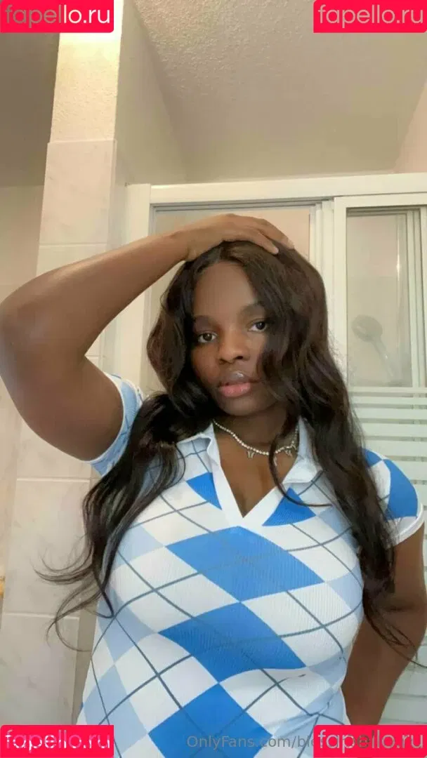 itsthalialove Onlyfans Photo Gallery 